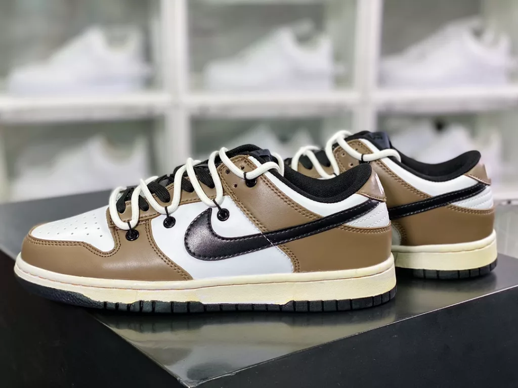 Nike SB Dunk Low Lot Nike SB Dunk Low Lot