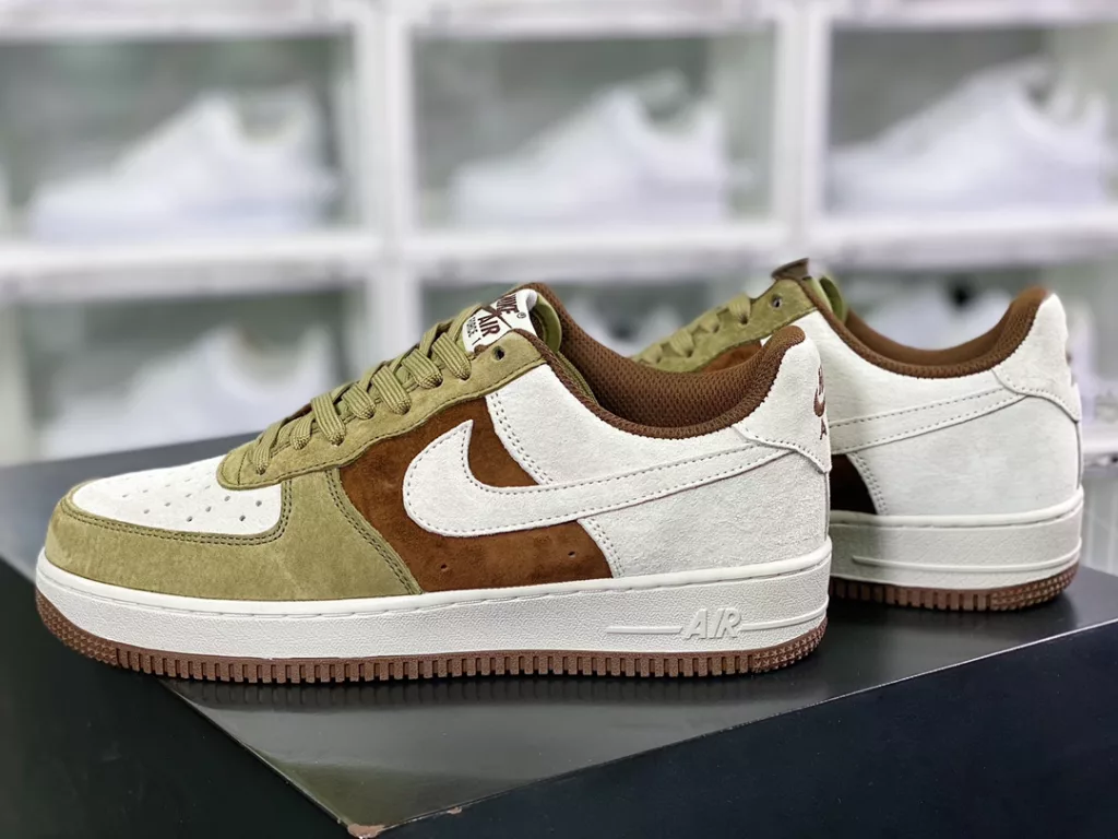 Nike Air Force 1'07 Low Nike Air Force 1'07 Low