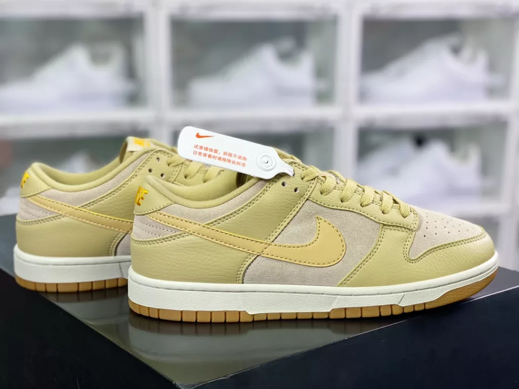 The all-new Nike Wmns SB Dunk Low The all-new Nike Wmns SB Dunk Low