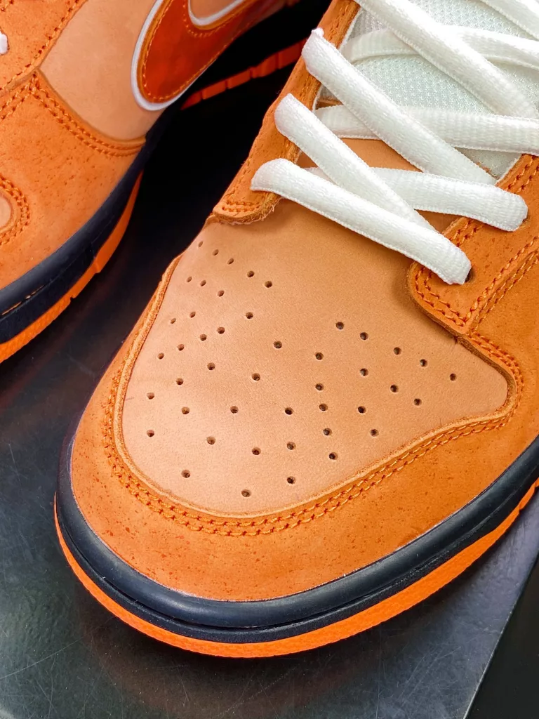 Boston Famous Shoe Store Heavyweight Co branded Concepts x SB Dunk Low Boston Famous Shoe Store Heavyweight Co branded Concepts x SB Dunk Low