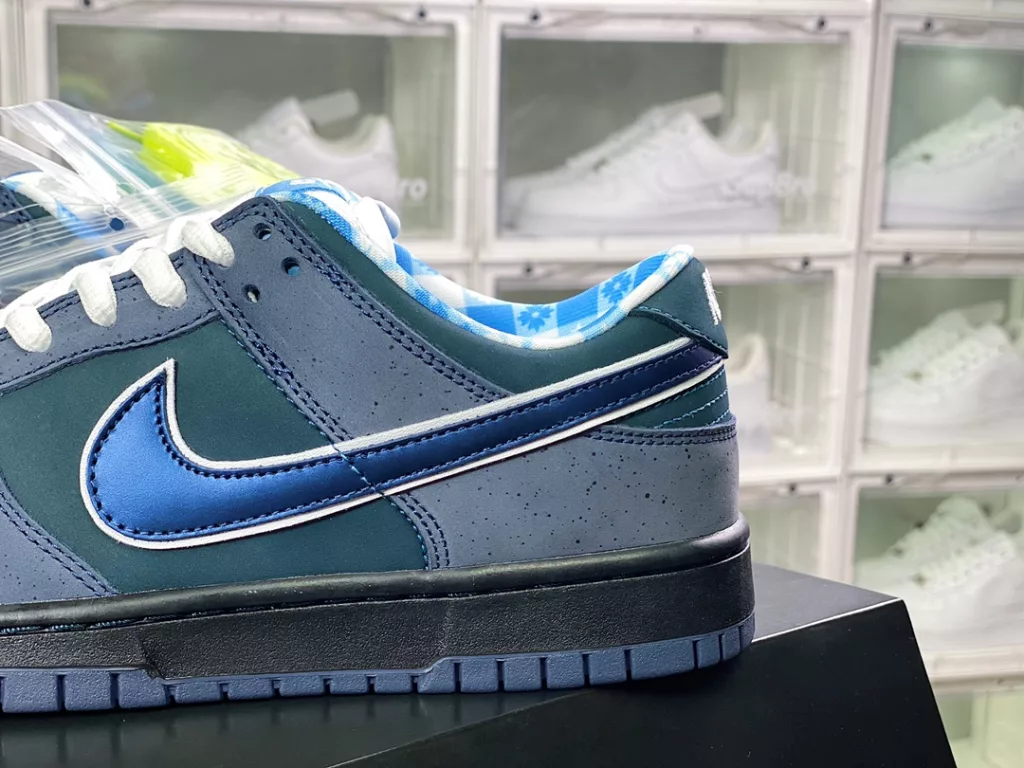 Shrimp ashore 🦞 Co branded Boston renowned shoe store Concepts x SB Dunk Low Shrimp ashore 🦞 Co branded Boston renowned shoe store Concepts x SB Dunk Low
