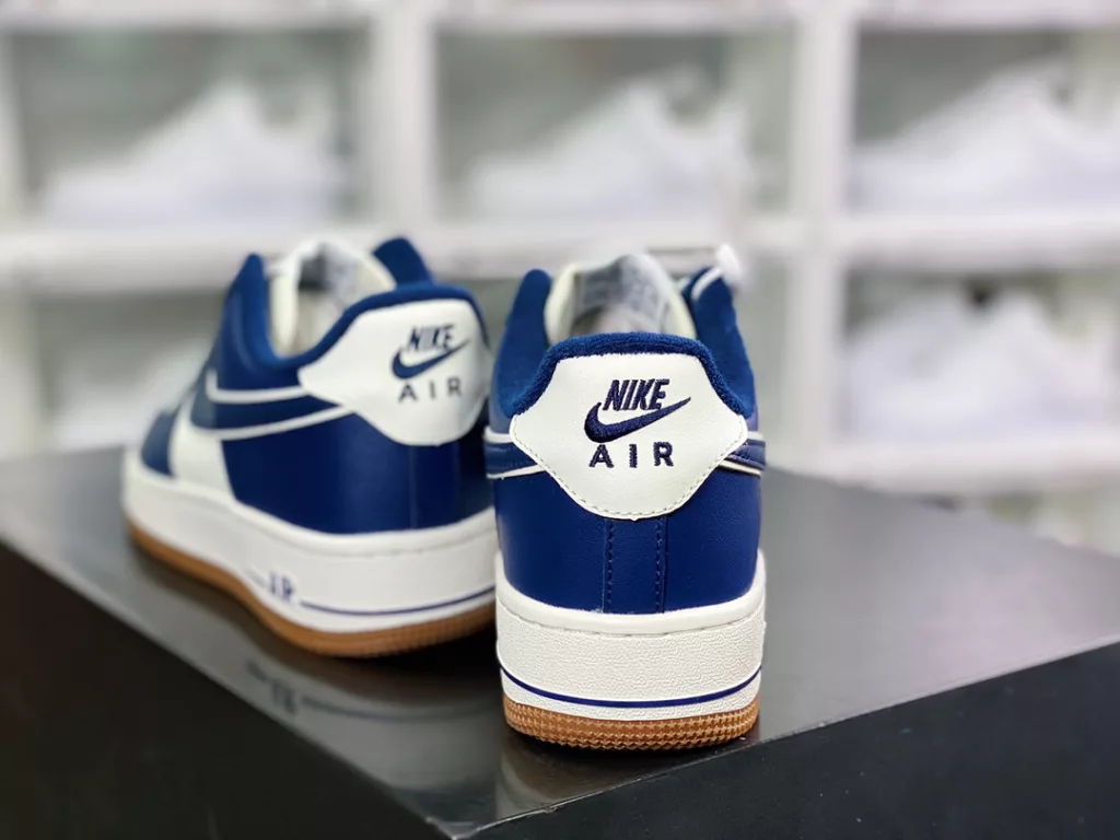 Nike Air Force 1'07 Low LX Nike Air Force 1'07 Low LX