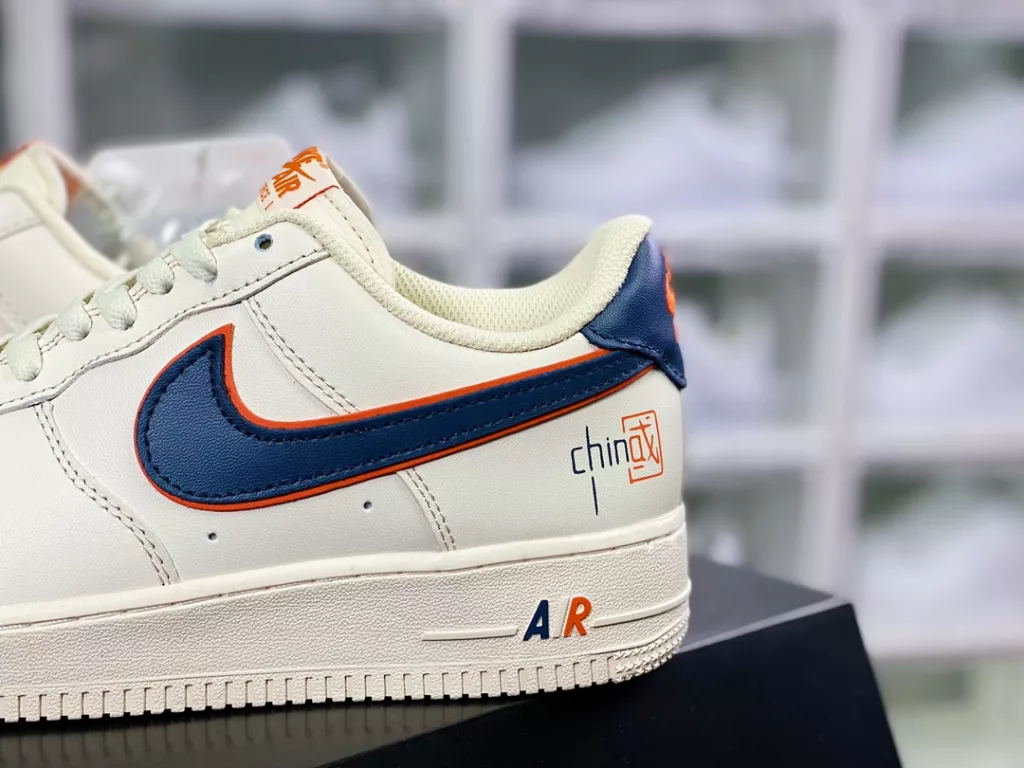 Nike Air Force 1'07 Low LX Nike Air Force 1'07 Low LX