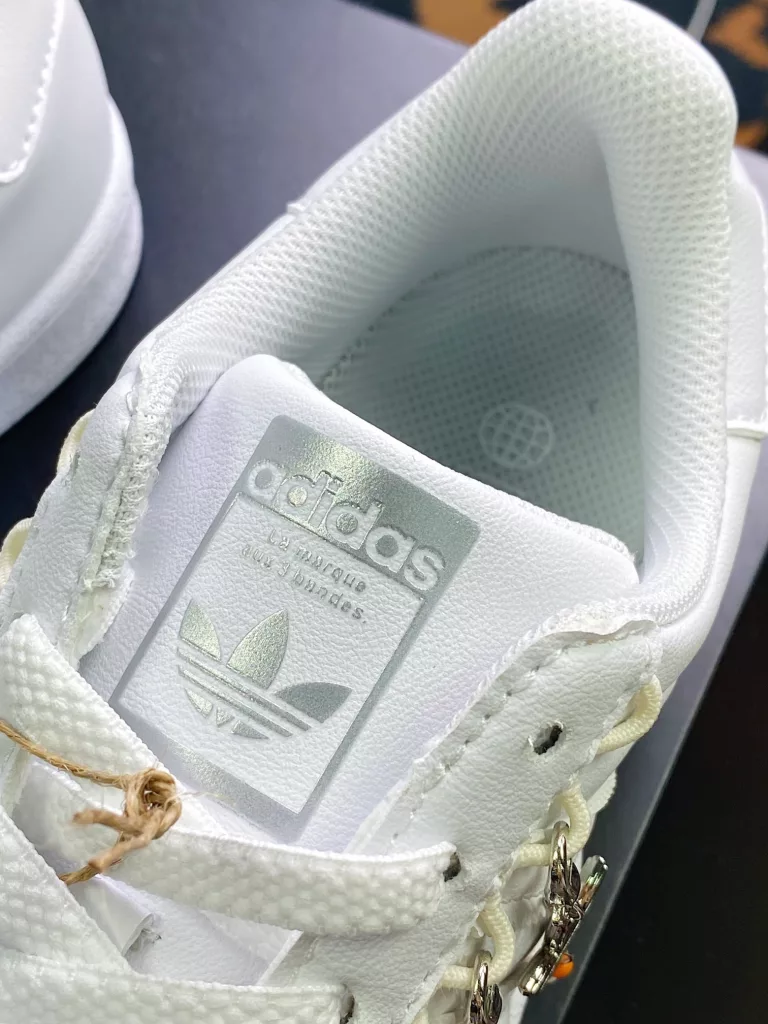 Adidas Clover Originals Superstar Adidas Clover Originals Superstar