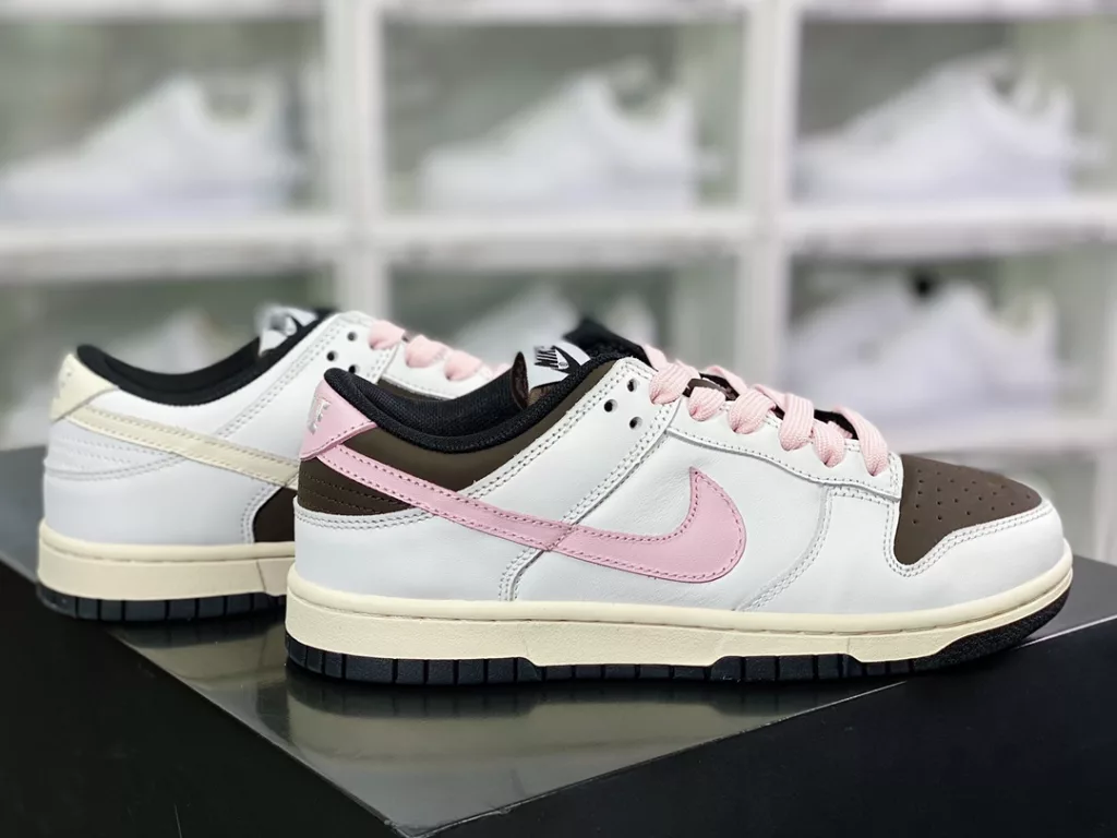 Nike By You SB Dunk Low Retro SP Dunk Series Low top Casual Skateboarding Shoes Nike By You SB Dunk Low Retro SP Dunk Series Low top Casual Skateboarding Shoes