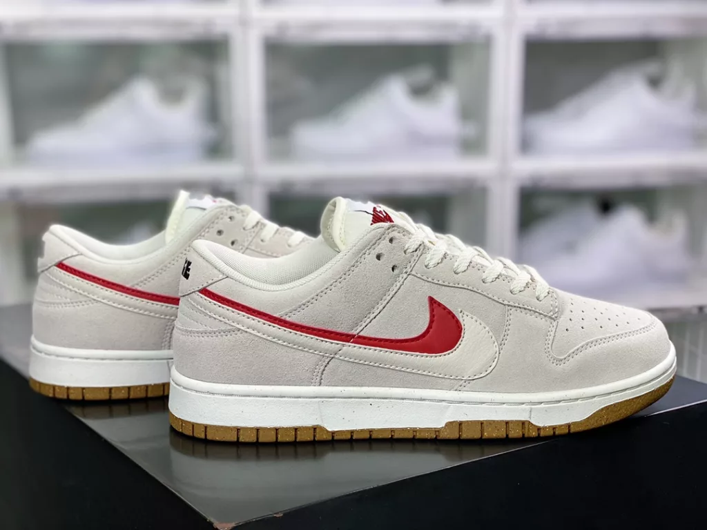 Nike SB Dunk Low SE Nike SB Dunk Low SE