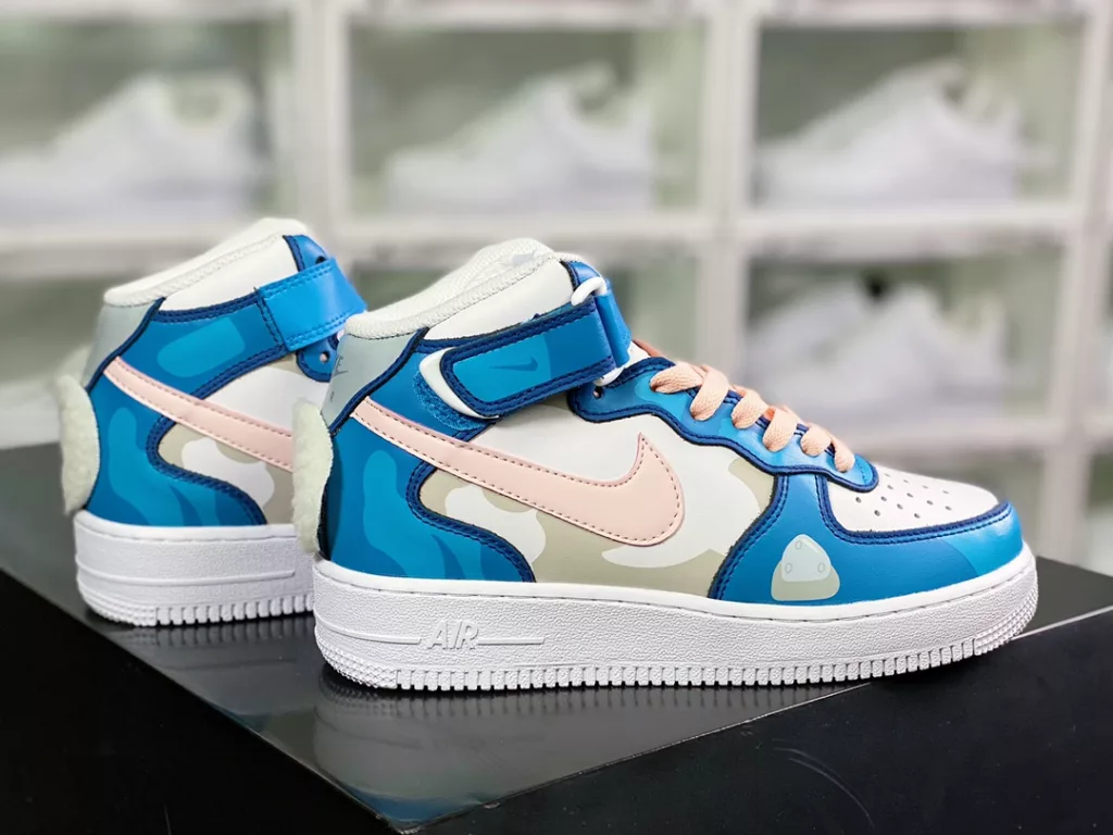 Nike Air Force 1'07 Mid Nike Air Force 1'07 Mid