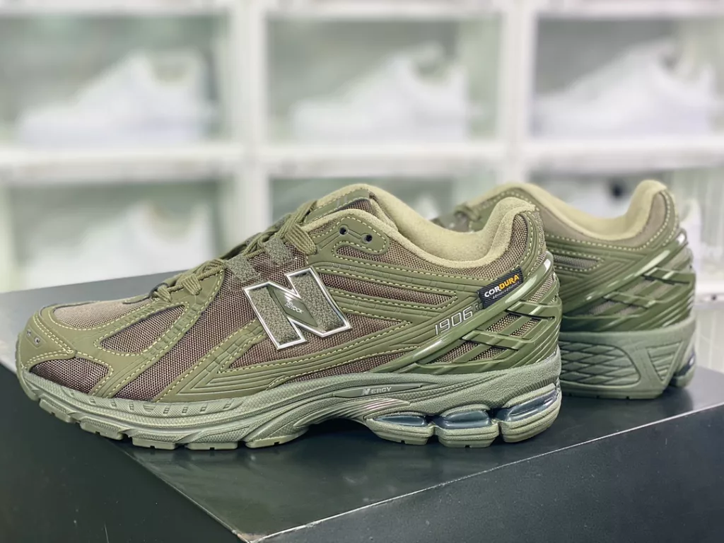 NB M1906R series retro dad style casual sports jogging shoes NB M1906R series retro dad style casual sports jogging shoes