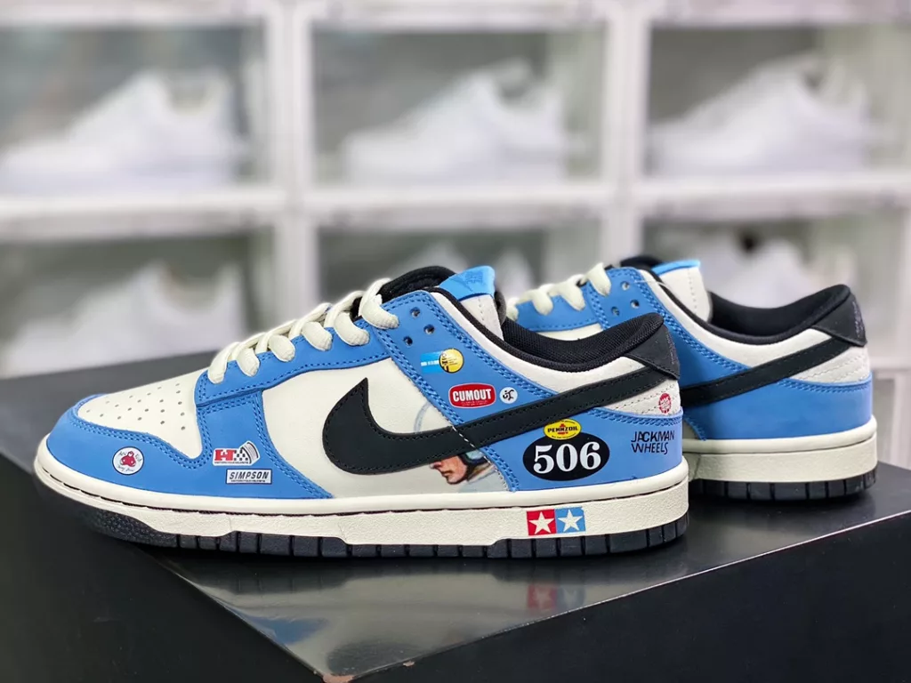 Nike SB Dunk Low Nike SB Dunk Low