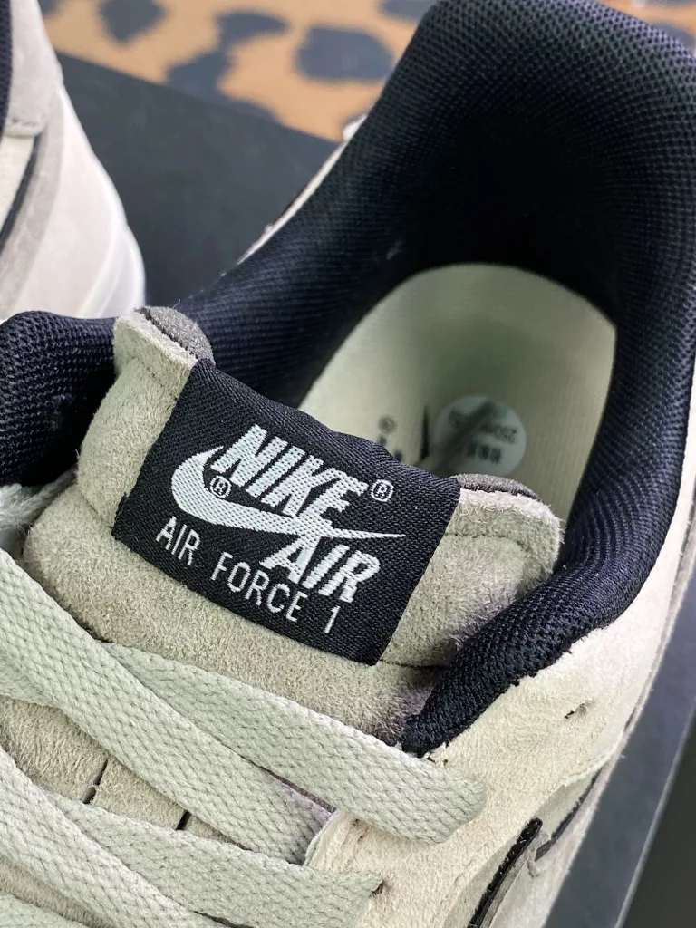 Dayou Keyang/Otomo Katsuhiro x Air Force 1'07 LV8 Low Dayou Keyang/Otomo Katsuhiro x Air Force 1'07 LV8 Low