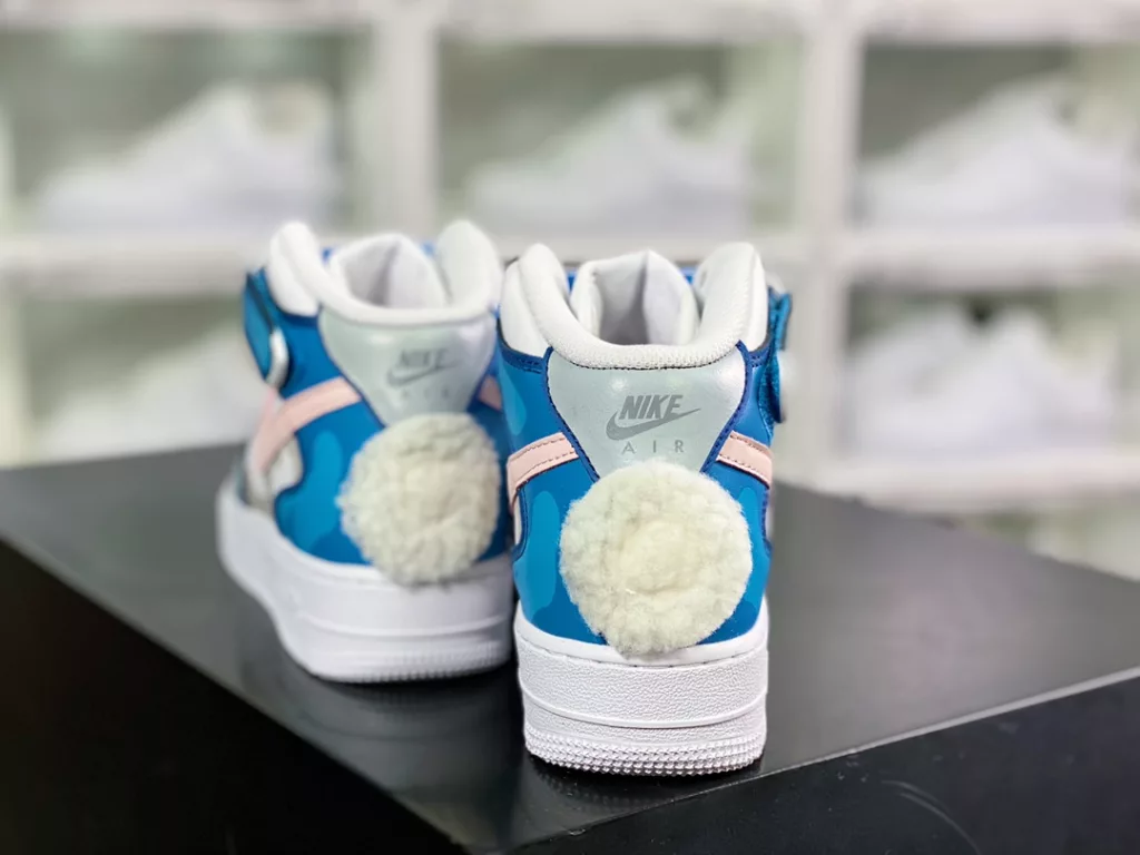 Nike Air Force 1'07 Mid Nike Air Force 1'07 Mid
