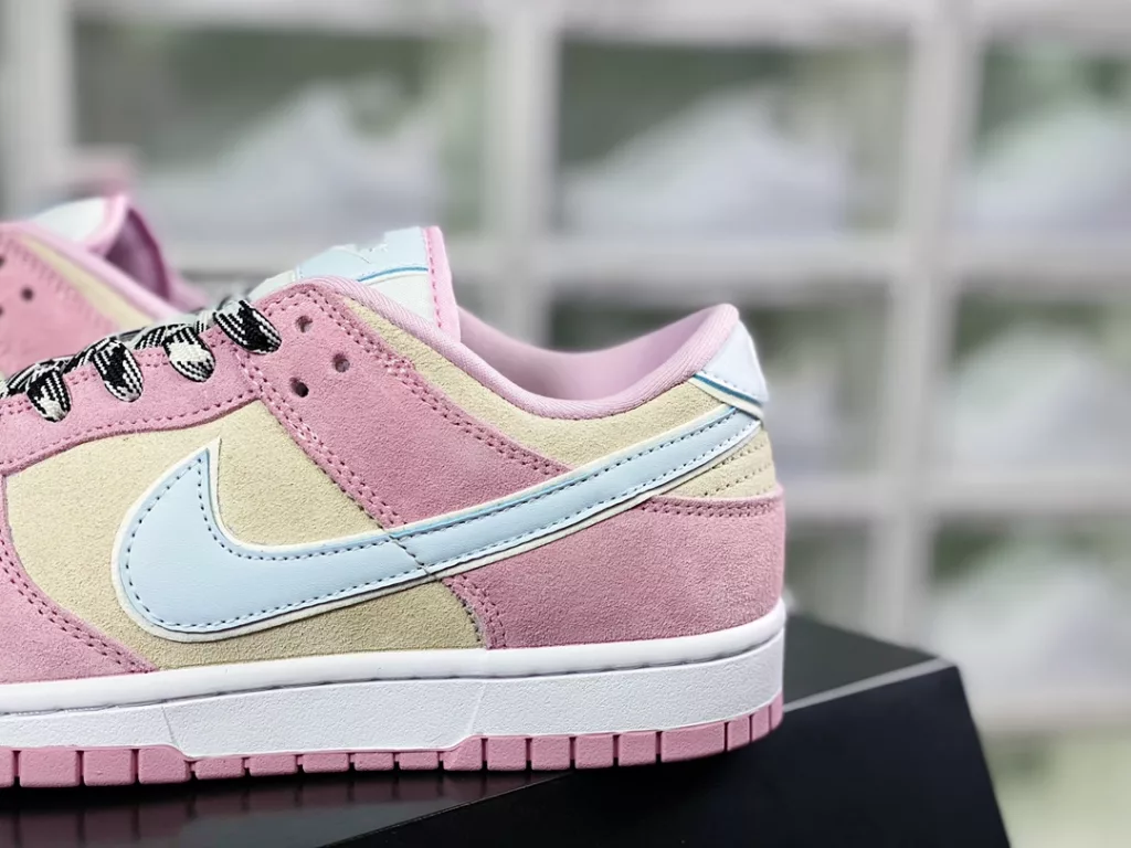 Nike SB Dunk Low SE Nike SB Dunk Low SE