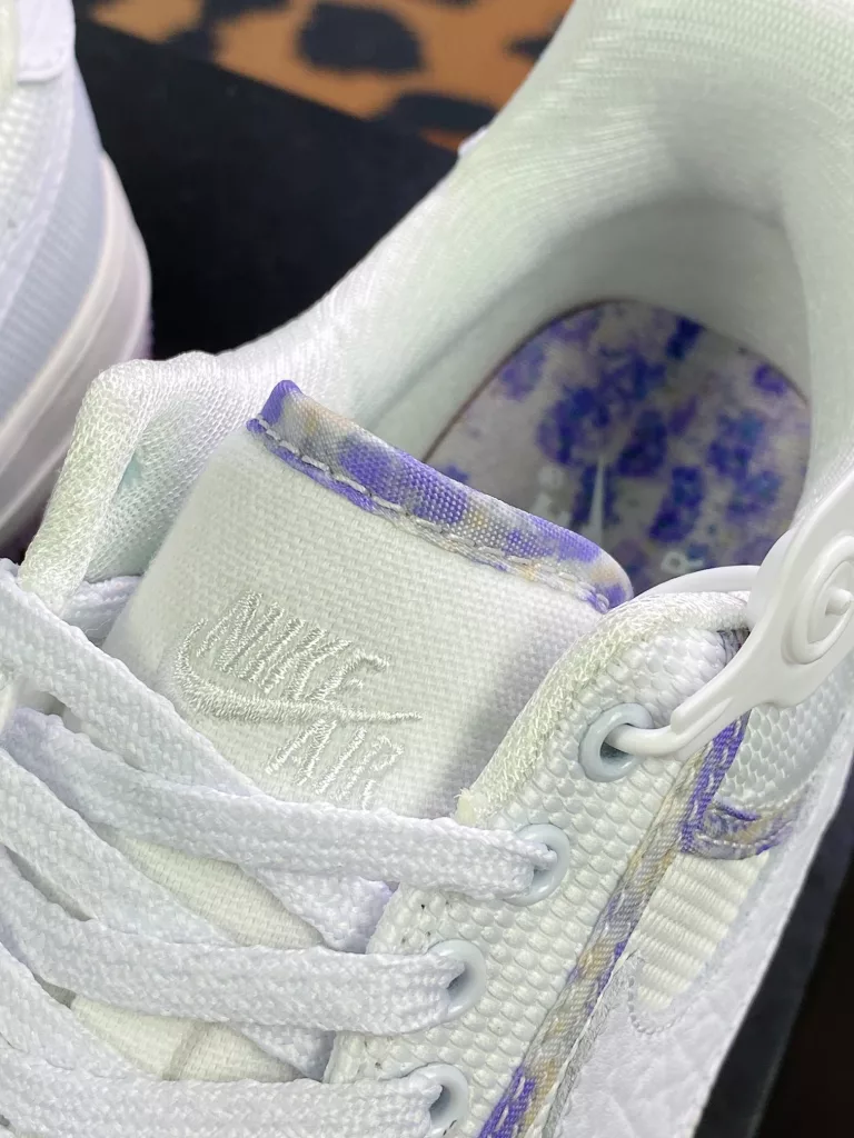 Nike Air Force 1 Low Nike Air Force 1 Low