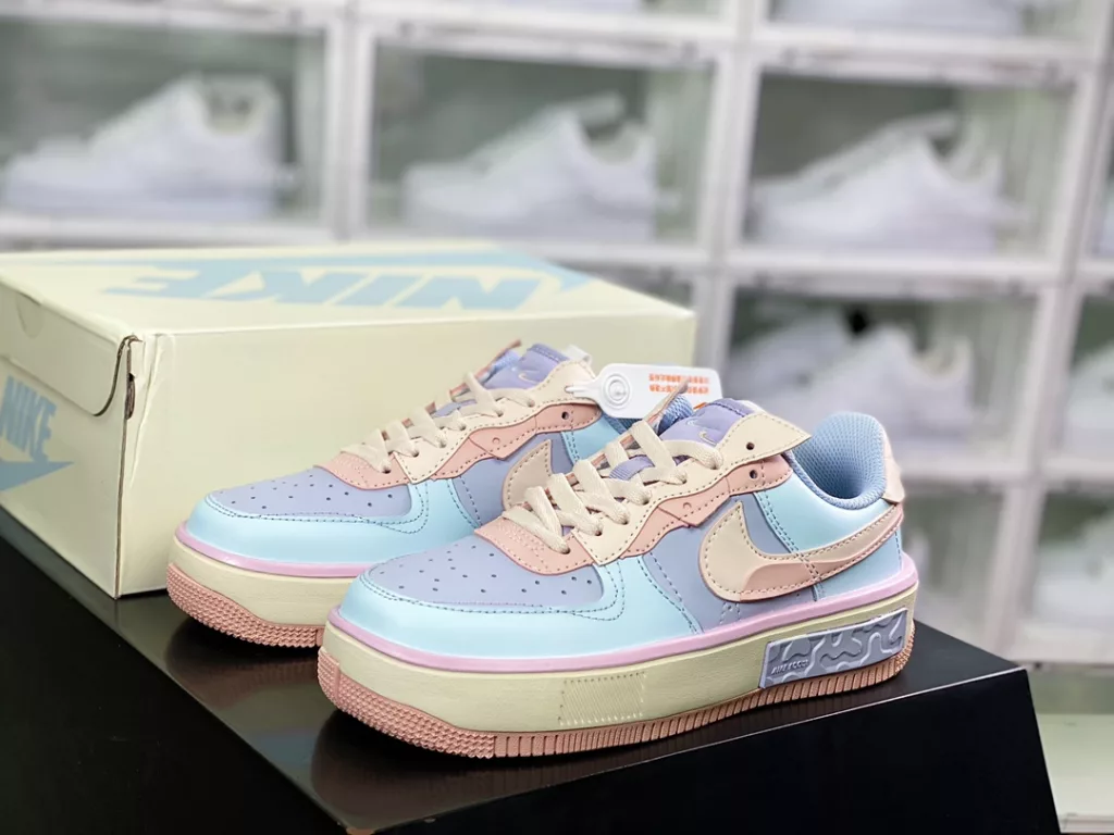 The all-new Nike Wmns Air Force 1 Fontanka The all-new Nike Wmns Air Force 1 Fontanka