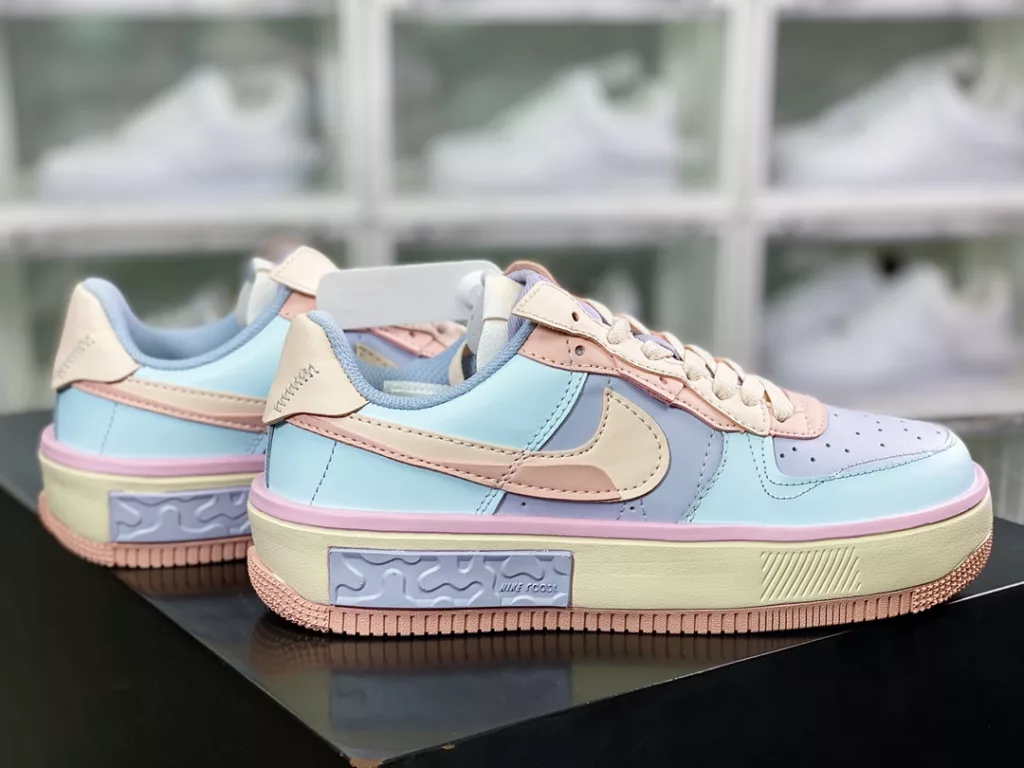 The all-new Nike Wmns Air Force 1 Fontanka The all-new Nike Wmns Air Force 1 Fontanka