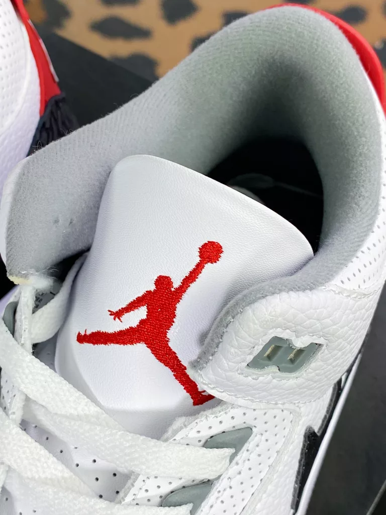Air Jordan 3 Retro NRG Air Jordan 3 Retro NRG