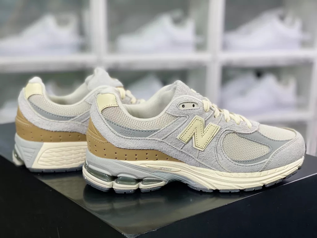 NB New Balance ML2002 Series Vintage Dad Style Leisure Sports Jogging Shoes NB New Balance ML2002 Series Vintage Dad Style Leisure Sports Jogging Shoes