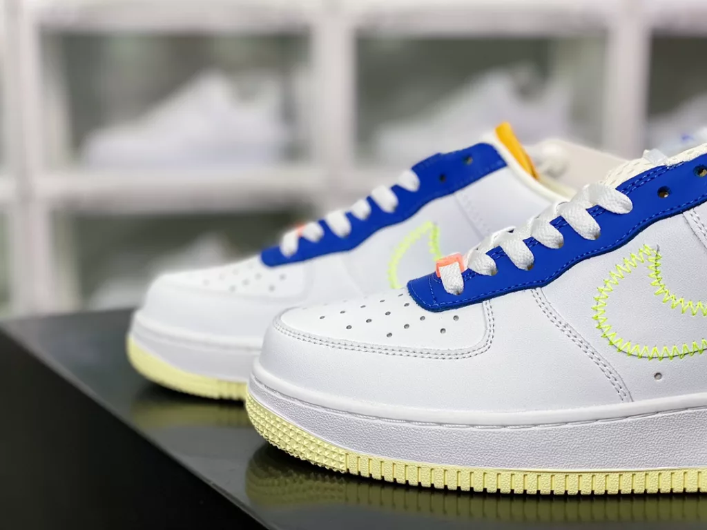New Nike Air Force 1'07 Low GS New Nike Air Force 1'07 Low GS