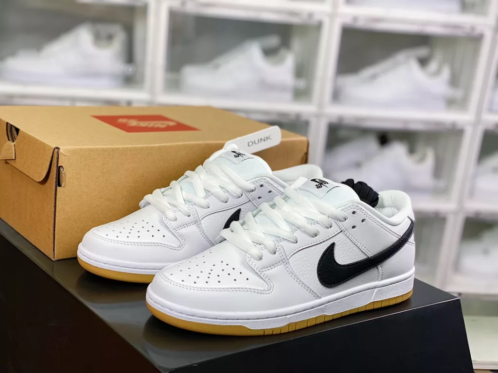 Nike SB Dunk Low Pro Nike SB Dunk Low Pro