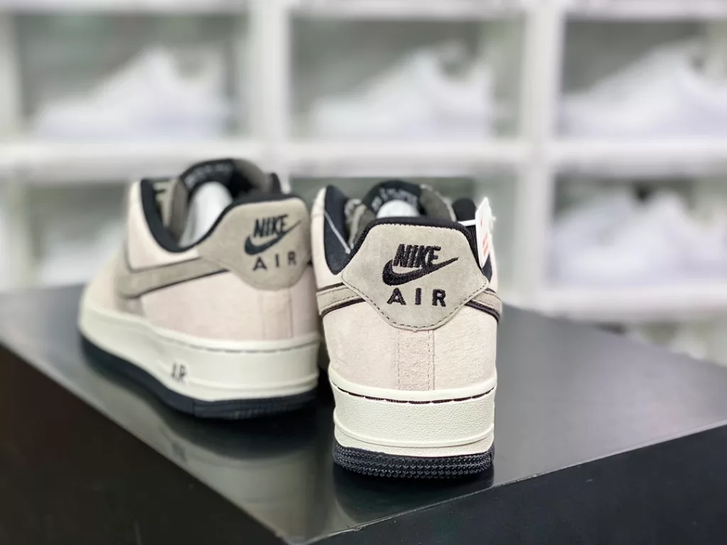 Dayou Keyang/Otomo Katsuhiro x Air Force 1'07 LV8 Low Dayou Keyang/Otomo Katsuhiro x Air Force 1'07 LV8 Low