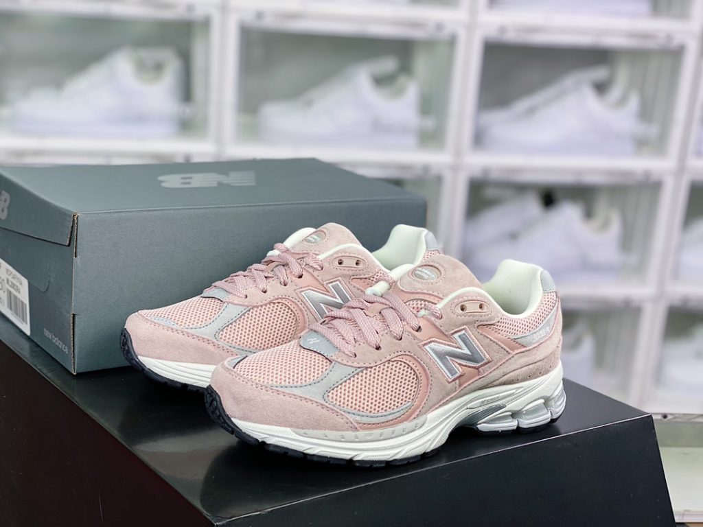 NB in USA M990KI3 Series Classic Retro Casual Sports Versatile Dad Running Shoe NB in USA M990KI3 Series Classic Retro Casual Sports Versatile Dad Running Shoe