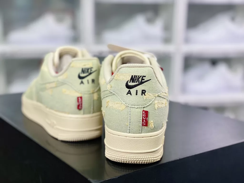 Levi's x By You x Air Force 1 Low 'Exclusive Denim' Air Force One Low top Classic Versatile Casual Sneakers Levi's x By You x Air Force 1 Low 'Exclusive Denim' Air Force One Low top Classic Versatile Casual Sneakers
