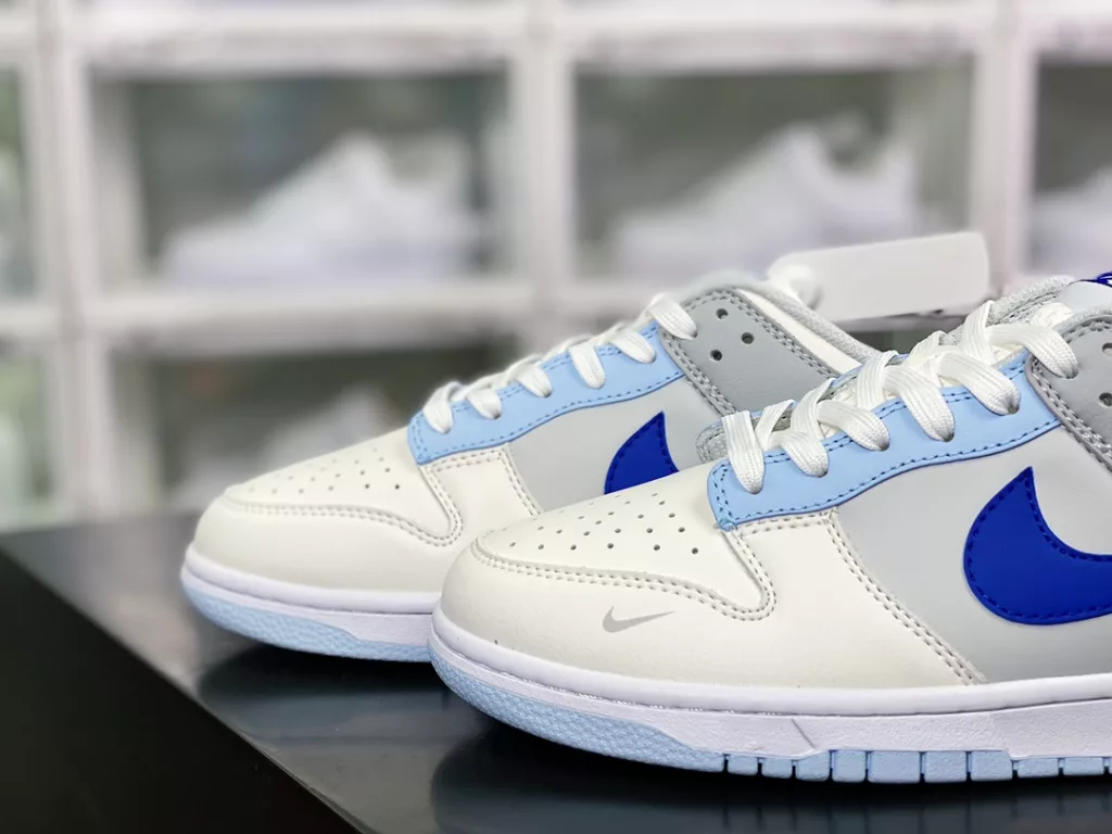 Nike Wmns Dunk Low Destroy 2 Nike Wmns Dunk Low Destroy 2