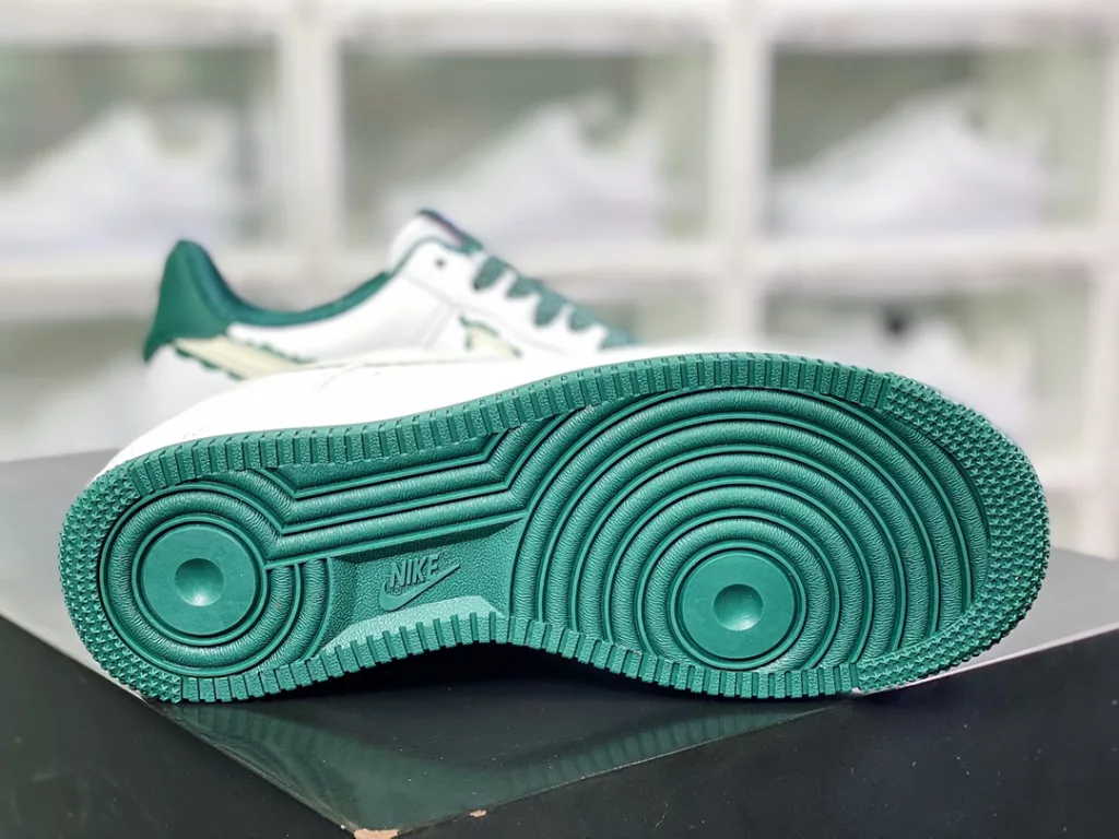 Nike Air Force 1 Low '07 Nike Air Force 1 Low '07