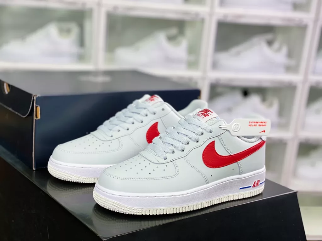 Nike Air Force 1'07 Low Nike Air Force 1'07 Low