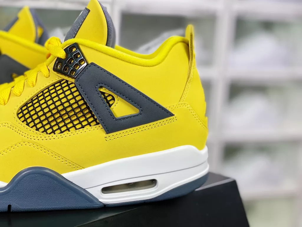 Air Jordan 4 Retro OG Air Jordan 4 Retro OG