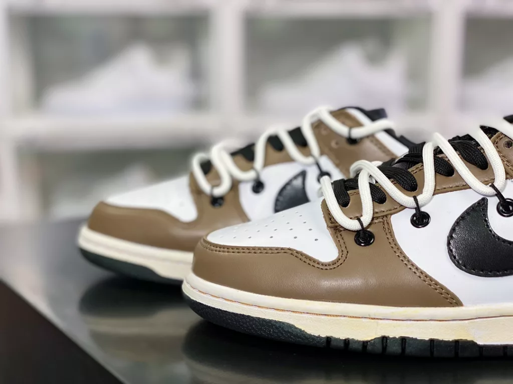 Nike SB Dunk Low Lot Nike SB Dunk Low Lot