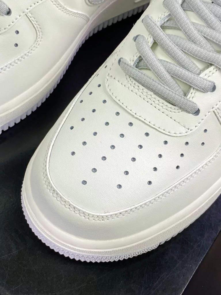 Nike Air Force 1'07 Low Nike Air Force 1'07 Low