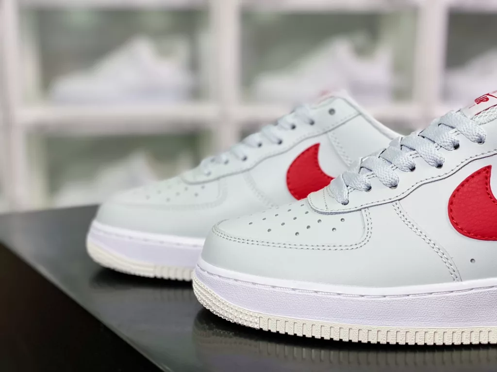 Nike Air Force 1'07 Low Nike Air Force 1'07 Low