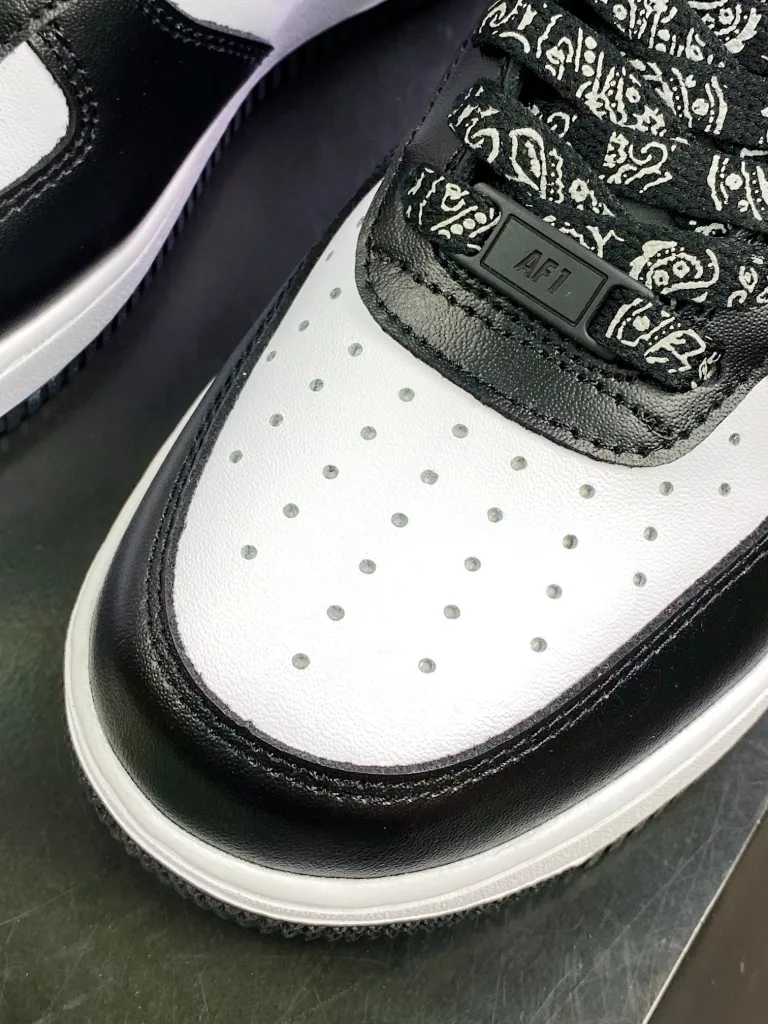 Nike Air Force 1'07 Low Nike Air Force 1'07 Low