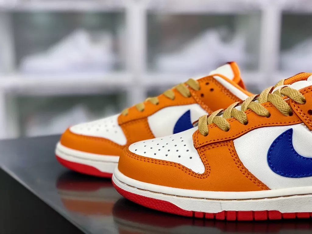 Nike SB Dunk Low GS Nike SB Dunk Low GS