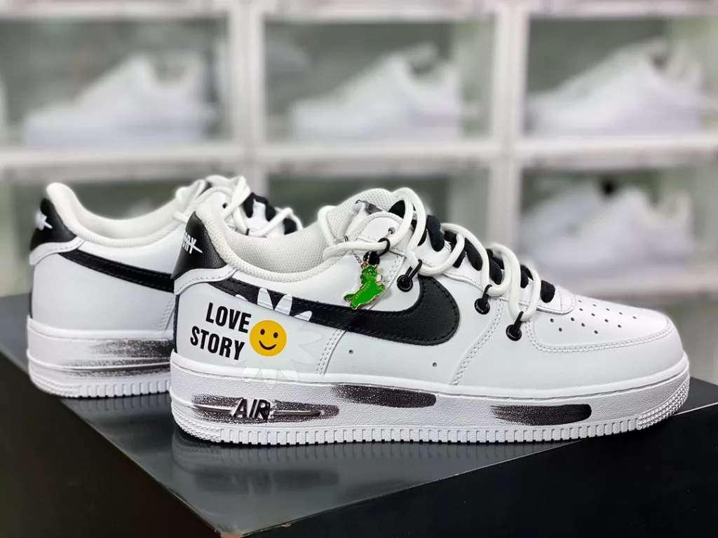 Nike Air Force 1 07 LV8 Nike Air Force 1 07 LV8