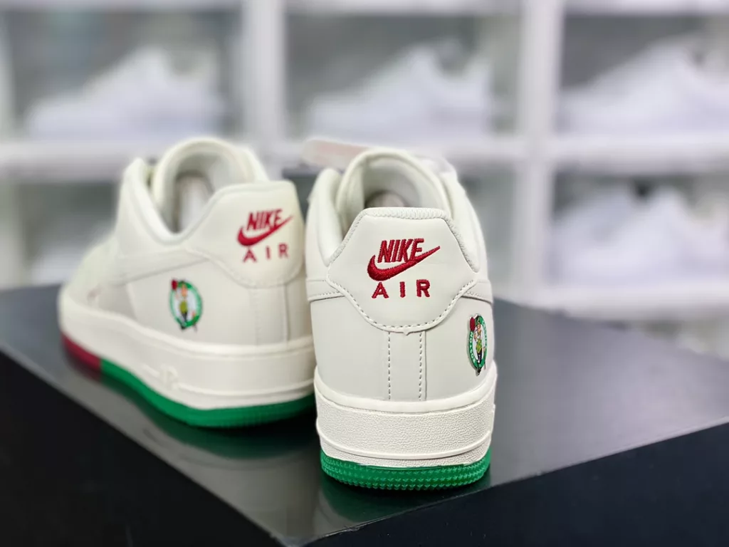 Nike Air Force 1'07 QS Nike Air Force 1'07 QS
