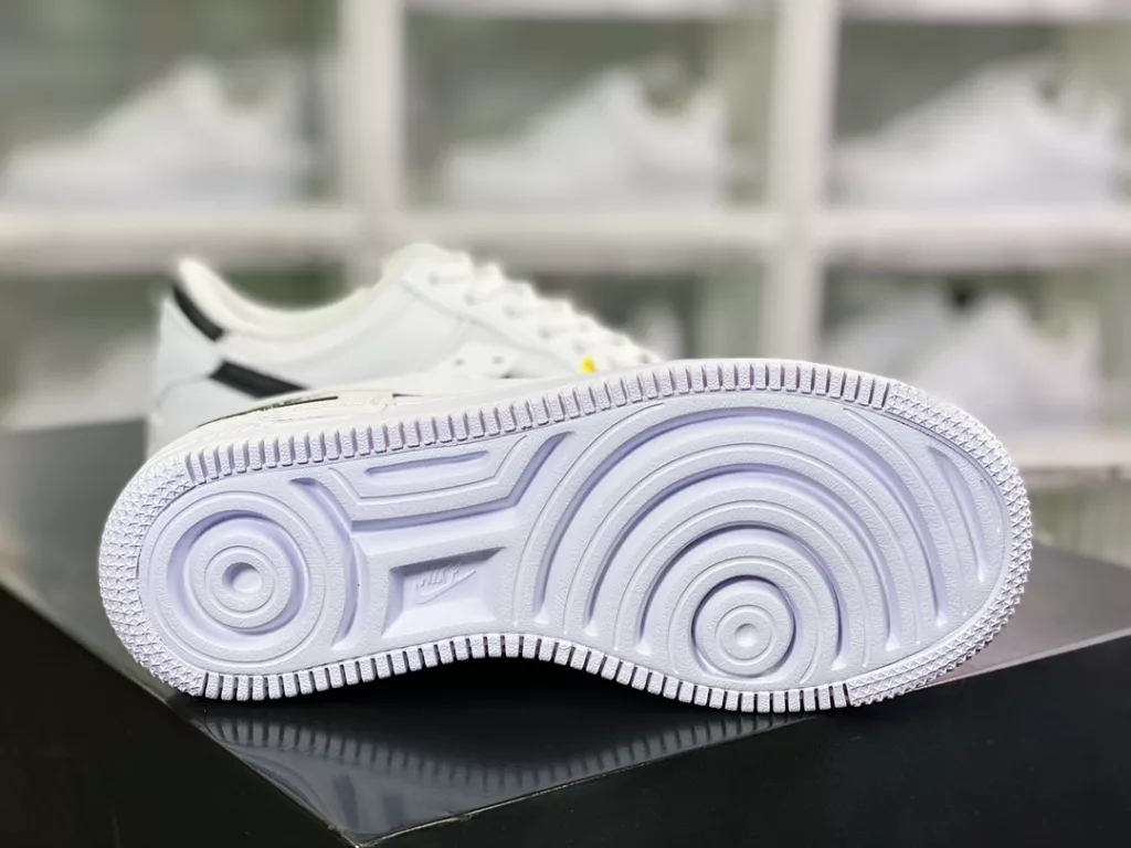Nike WMNS Air Force 1 Shadow Nike WMNS Air Force 1 Shadow
