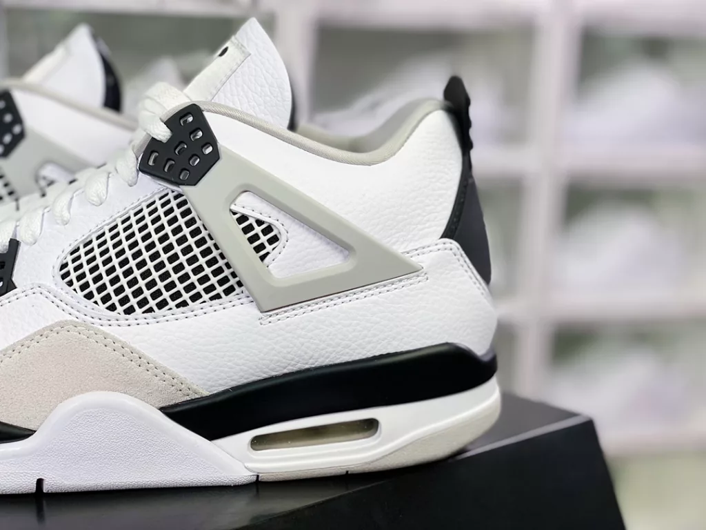 Air Jordan 4 Retro OG Air Jordan 4 Retro OG