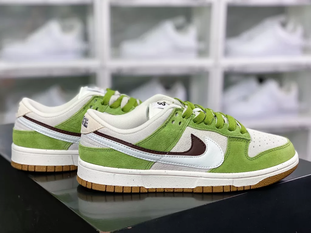 Nike SB Dunk Low SE Nike SB Dunk Low SE
