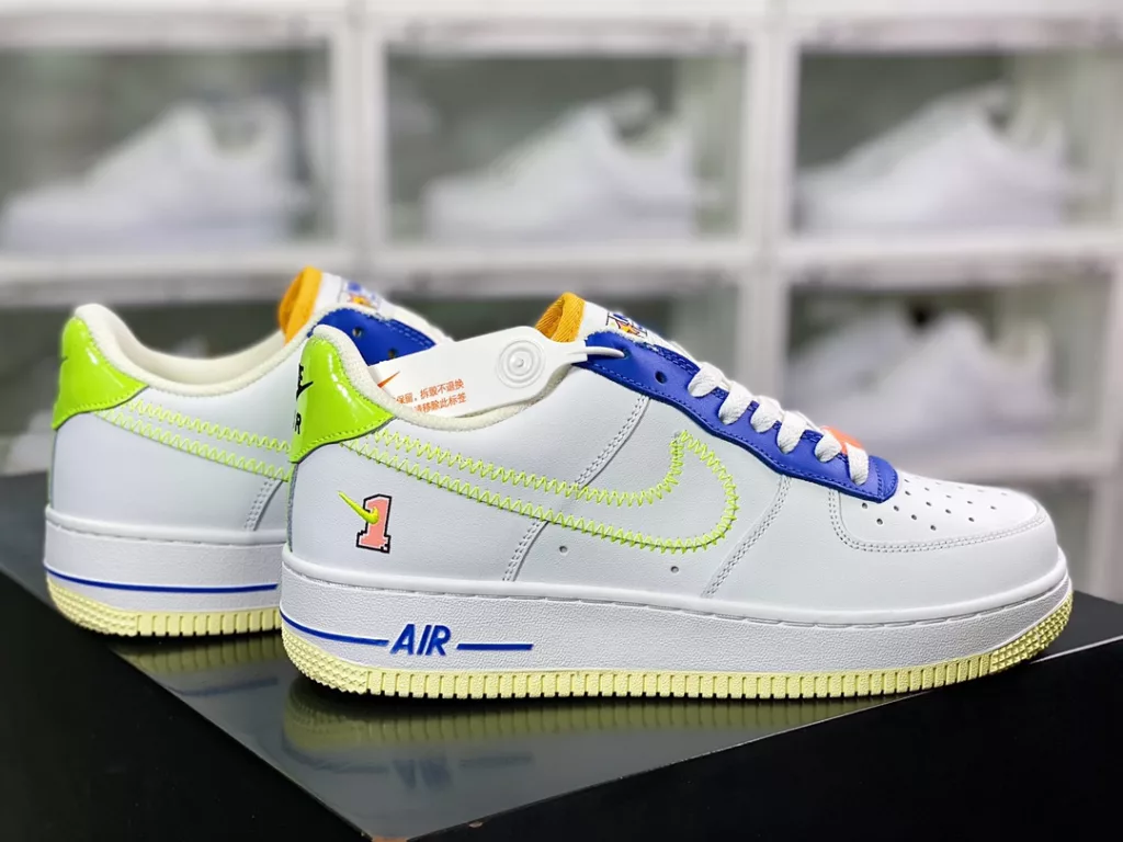 New Nike Air Force 1'07 Low GS New Nike Air Force 1'07 Low GS