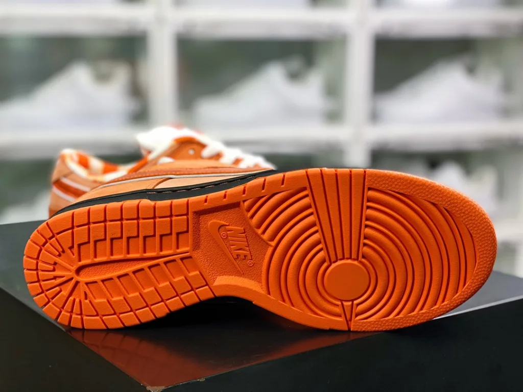 Boston Famous Shoe Store Heavyweight Co branded Concepts x SB Dunk Low Boston Famous Shoe Store Heavyweight Co branded Concepts x SB Dunk Low