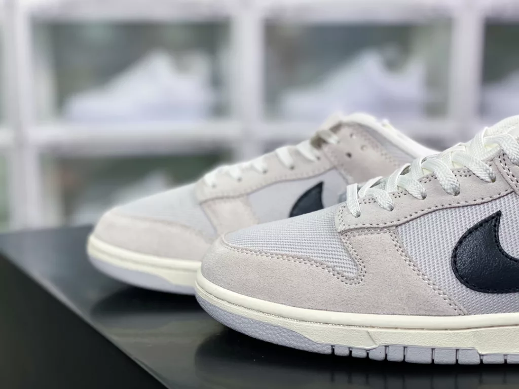 SB Dunk Low SB Dunk Low