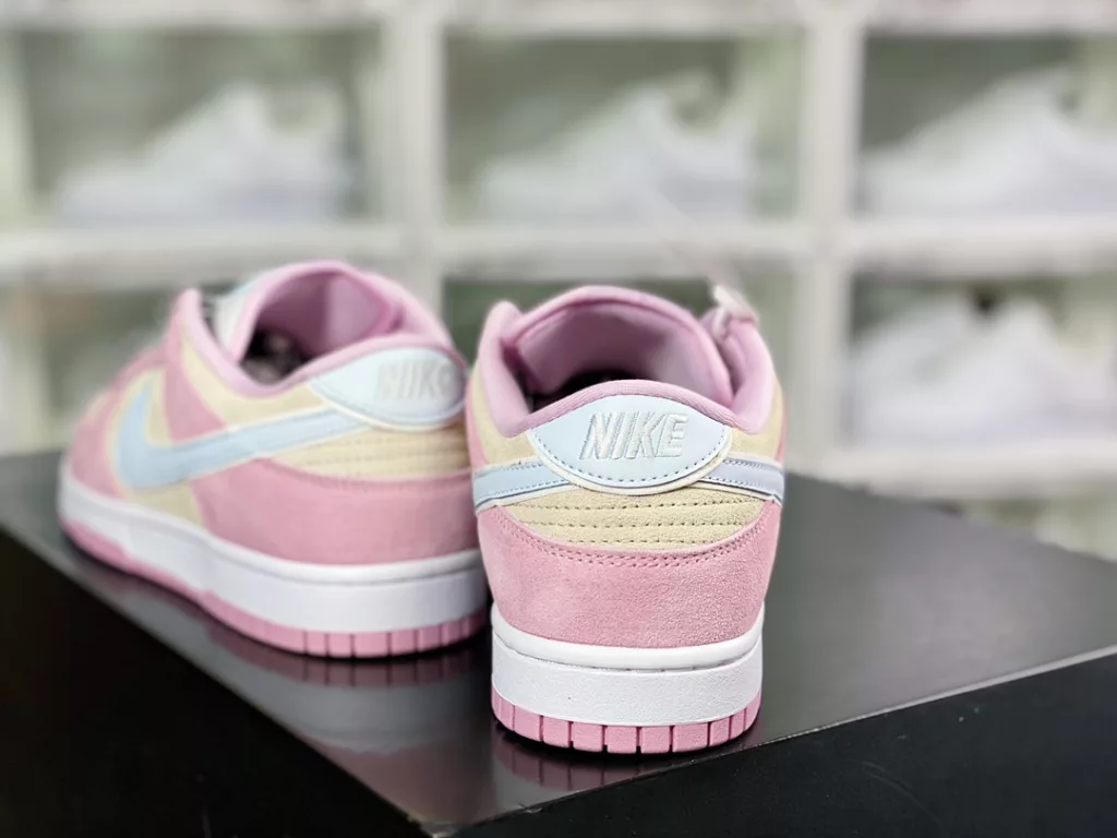 Nike SB Dunk Low SE Nike SB Dunk Low SE
