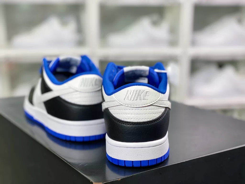 Nike SB Dunk Low Nike SB Dunk Low
