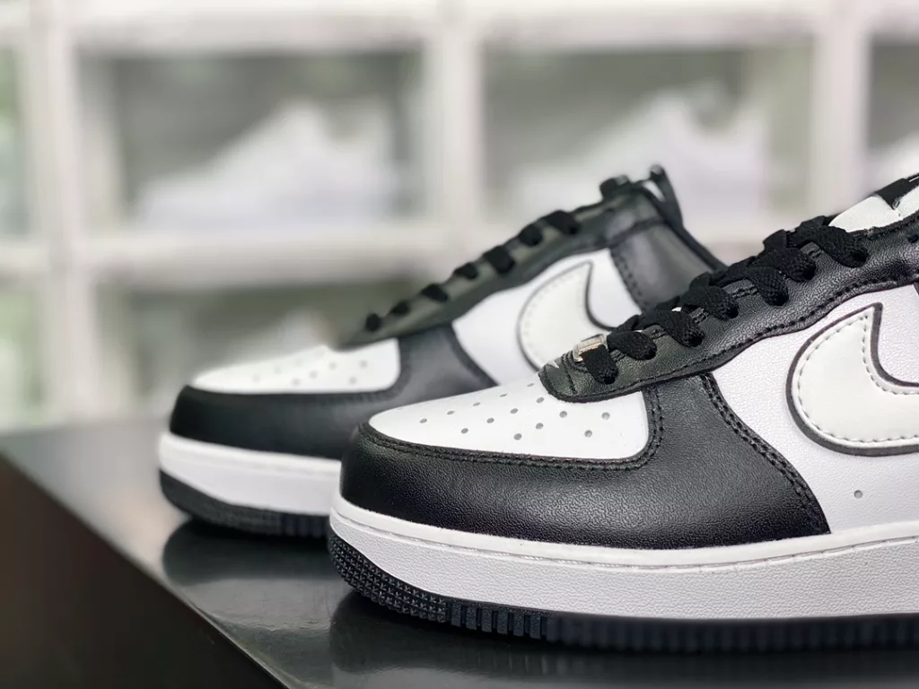 Nike Air Force 1'07 Low Nike Air Force 1'07 Low