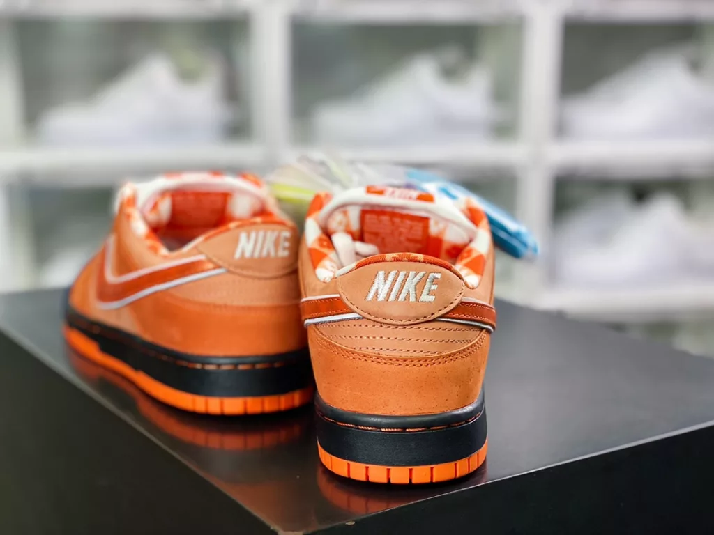 Boston Famous Shoe Store Heavyweight Co branded Concepts x SB Dunk Low Boston Famous Shoe Store Heavyweight Co branded Concepts x SB Dunk Low