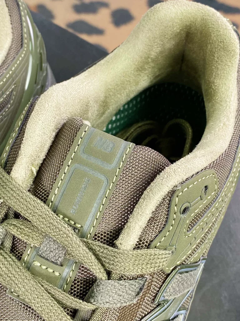 NB M1906R series retro dad style casual sports jogging shoes NB M1906R series retro dad style casual sports jogging shoes