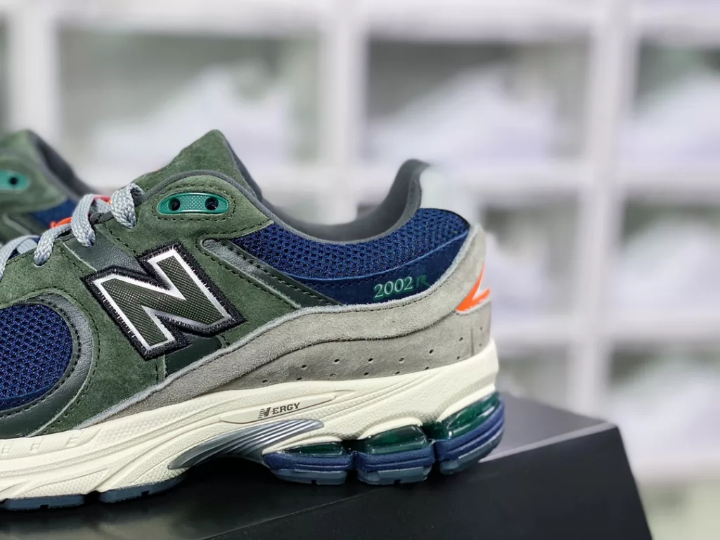 NB ML2002 series retro dad style casual sports jogging shoes NB ML2002 series retro dad style casual sports jogging shoes