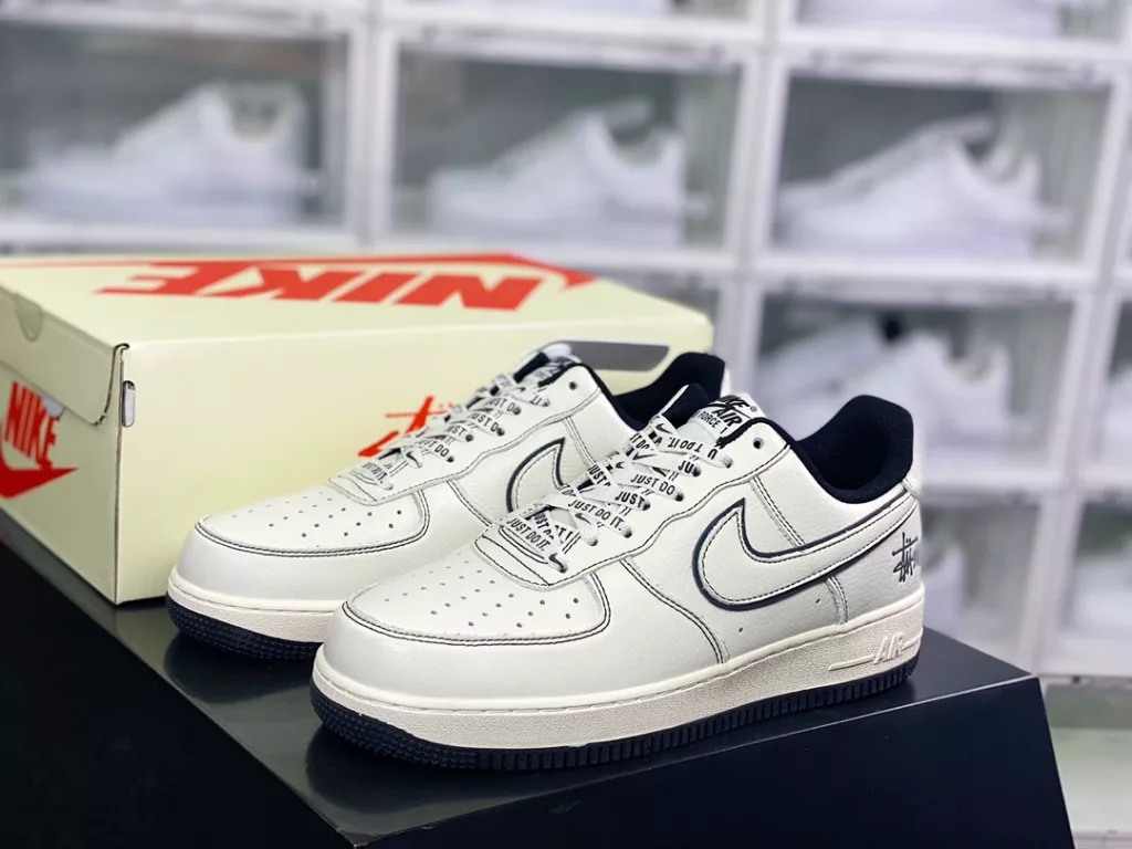 Stussy x Air Force 1 ´ 07 Stussy x Air Force 1 ´ 07